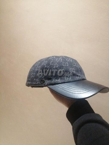 قبعة غوتشي أصلية