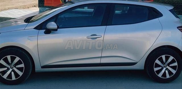 Renault Clio5 Diesel Manuelle 2021 à Casablanca - 2