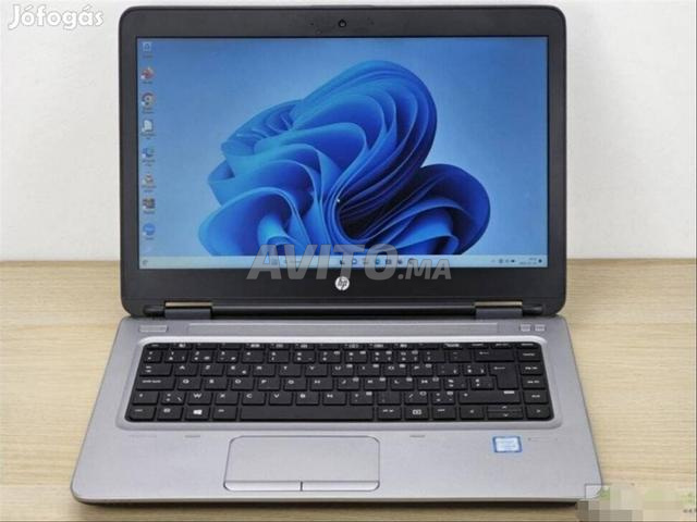 hp i7 الجيل السابع Ram 8 Disc 256 SSD بطارية 6 ساعات
