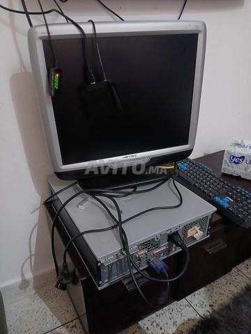 جهاز كمبيوتر للبيع