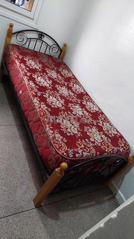 سرير غرفة نوم