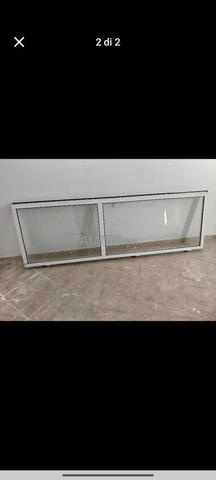 باب ألومنيوم