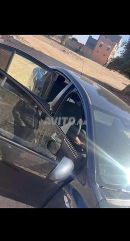 داسيا لوغان - 2