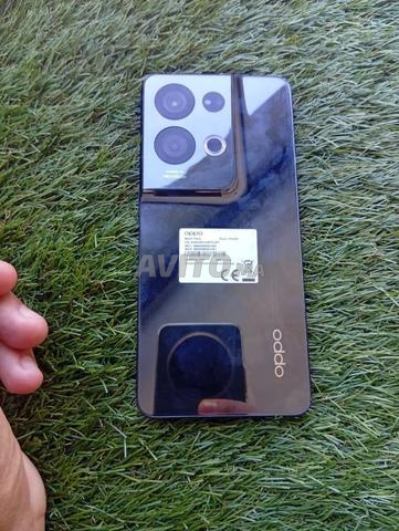 80 wt أوبو رينو 8 برو 5G مع شاحن