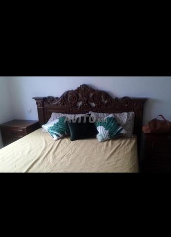 للبيع - إطار سرير قاعدة سرير تسريحة