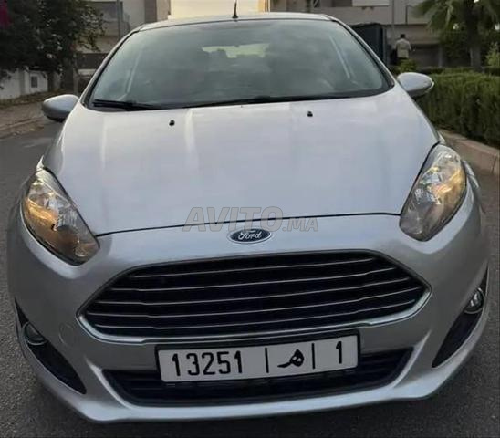 Ford Fiesta Diesel Manuelle 2015 à Ain Aouda
