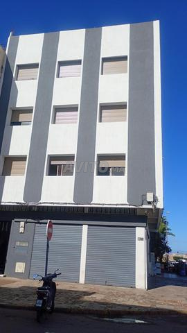 شقق للكراء للطبيب او مكاتب المهن فقط