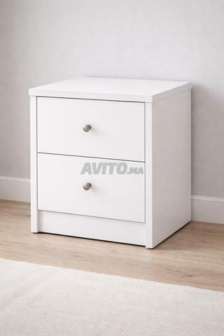 ميسيتا بيضاء 2 درج، ديزاين واعر، جديدة / للبيع