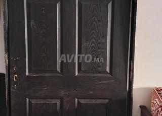 باب شقة للبيع