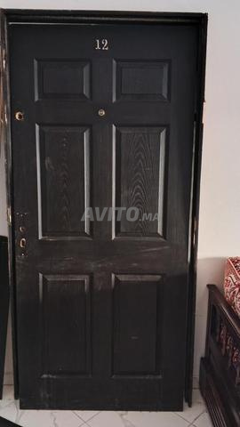 باب شقة للبيع