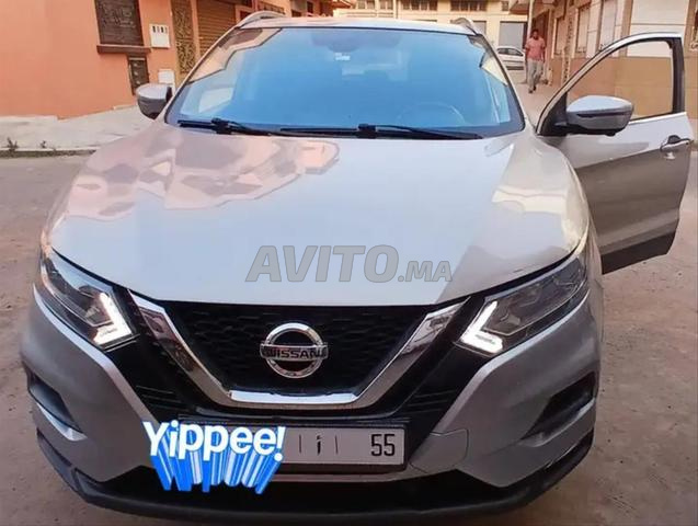 سيارة للبيع