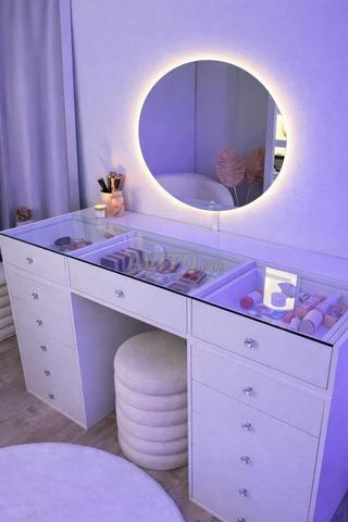 Coiffeuse de luxe avec miroir LED