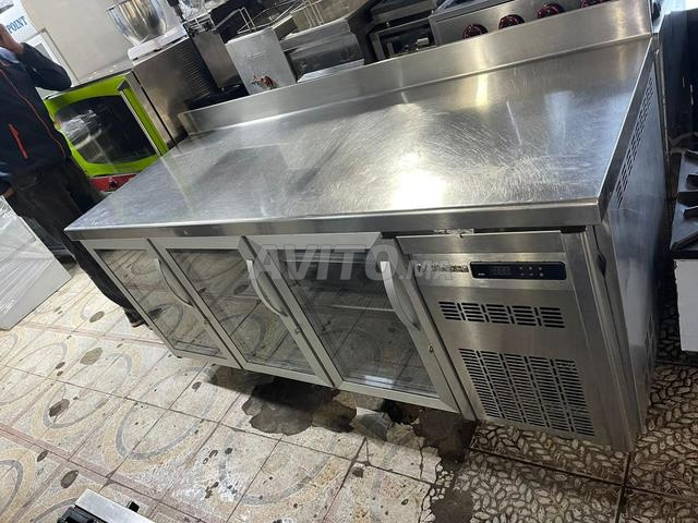 Comptoir réfrigéré portes vitrées