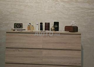 خزانة أنيقة بـ 6 أدراج