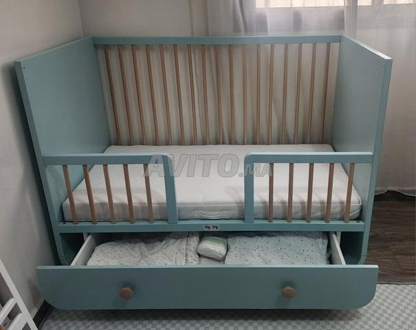 سرير ومرتبة أطفال IKEA كالجديد