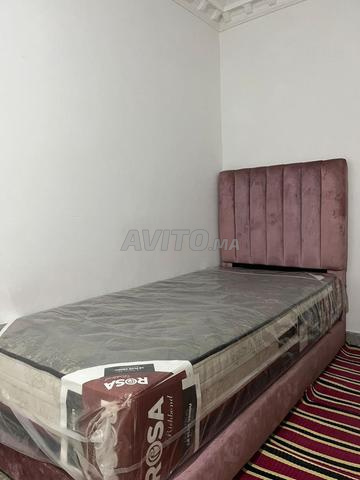 للبيع سرير وفراش