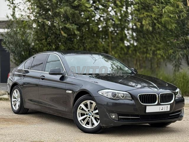 BMW الفئة الخامسة بنزين أوتوماتيكية 2013 في الرباط