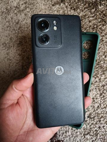 Motorola edge 40 (256/8 ram)