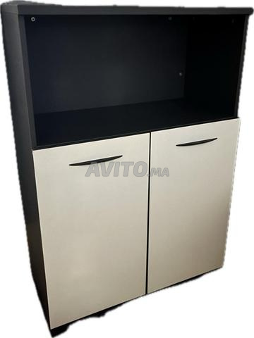 Équipement de bureau