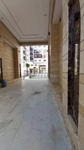 شقة للإيجار في سالي سكوير تابريكت - 2