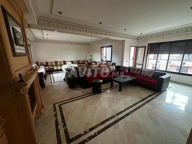 شقة فاخرة 188م2 تتكون من 3 غرف و 3 حمامات في كيليز