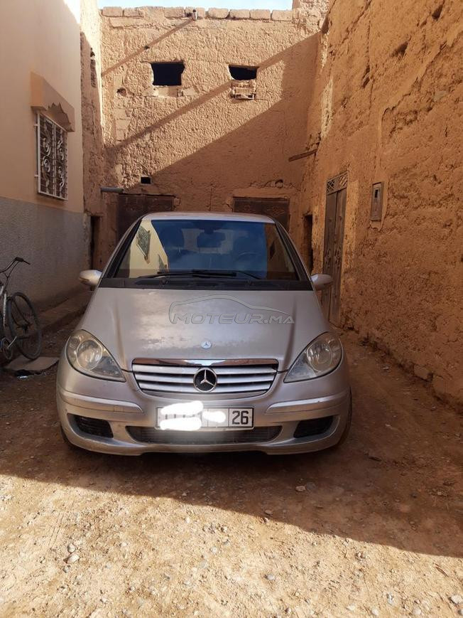 Mercedes-Benz 180 Diesel Manuelle 2005 à Arfoud