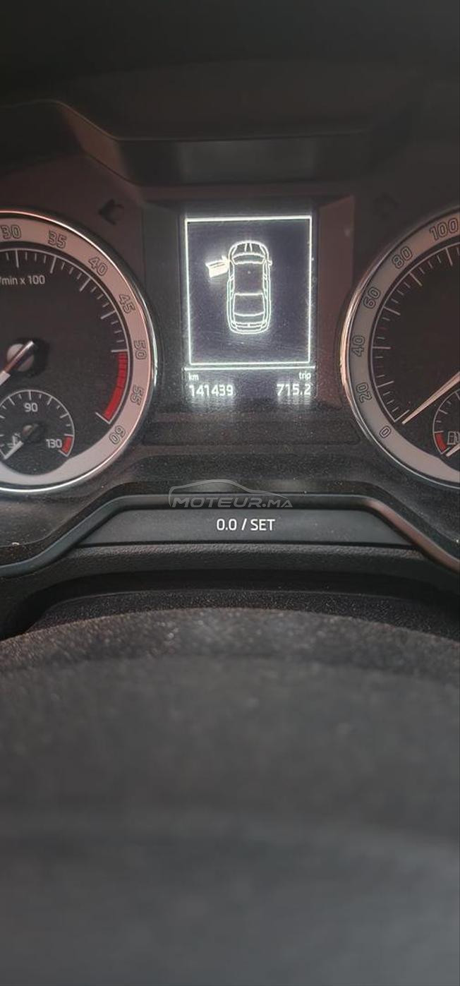 voiture en excellent état 