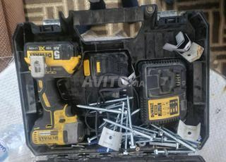 مثقاب بولونيز ديوالت 18 فولت