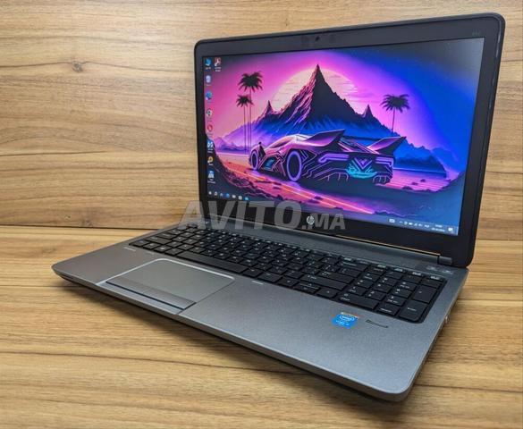 HP i5 Professionnel Ram 8 Disc SSD Écran 15 - 2