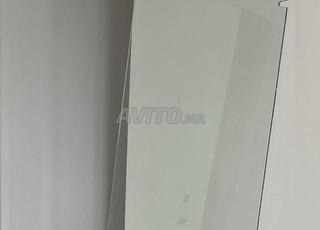 كابينة استحمام زجاجية