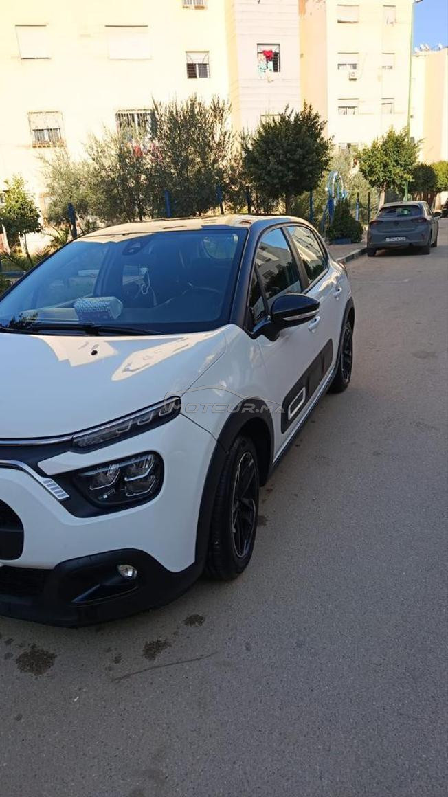 cetroen C3 modèle 2023 premier Main 