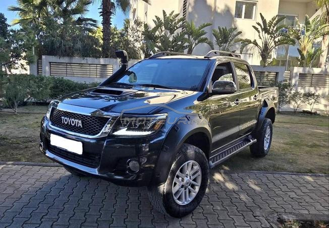 toyota hilux d4d