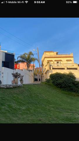 بقعة أرض للفيلا موثقة في مرتفعات جبل الكبير