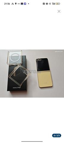 Samsung Zflip 6 حالة ممتازة 512 جيجا