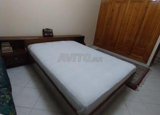 إطار سرير بدون فراش مع تخزين