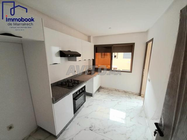 شقة للبيع طريق الدار البيضاء - 2