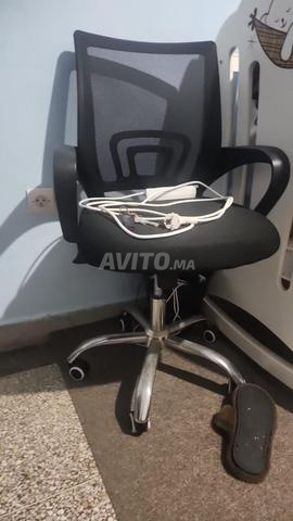 Bureau avec sa chaise neuf