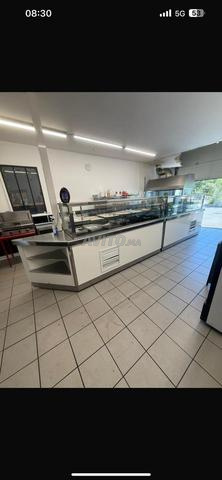 معدات، مطاعم