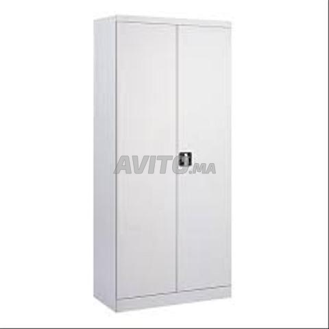 خزانة معدنية