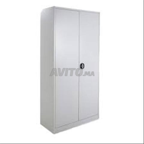 خزانة معدنية