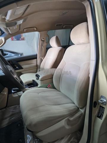 تويوتا لاند كروزر GXR 2014