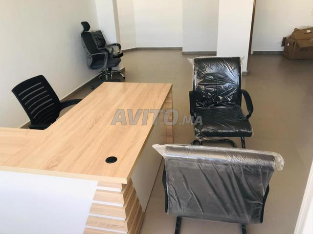 مكتب إدارة فاخر بسعر استثنائي xnn