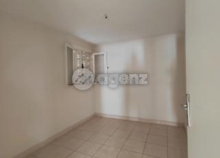 CMN-MA-2505 - شقة للإيجار في فال فلوري