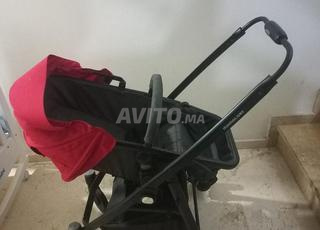 عربة أطفال للبيع في حالة جيدة