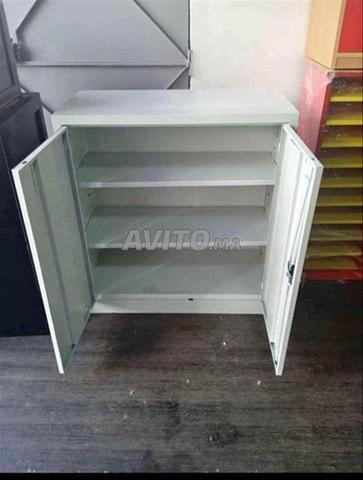 خزانة بباب جرار