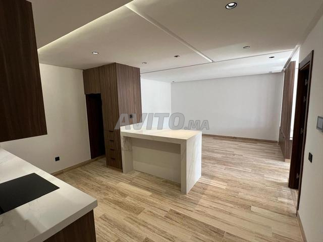 استوديو جديد للإيجار - بيلفيدير