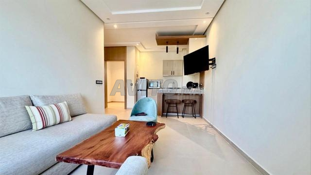 Studio à louer à Palmier neuf rue calme