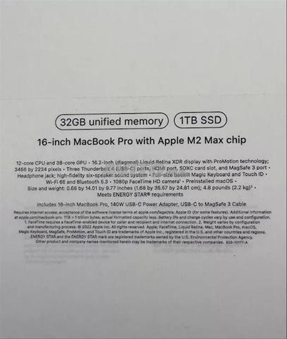 💻 MacBook Pro 16 بوصة M2 Max
