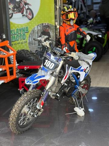 دراجة نارية صغيرة كروس 60CC أوتوماتيكية تعمل بالبنزين 4T