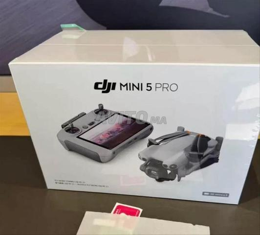 DJI mini 5 pro combo neuf RC smart avec license